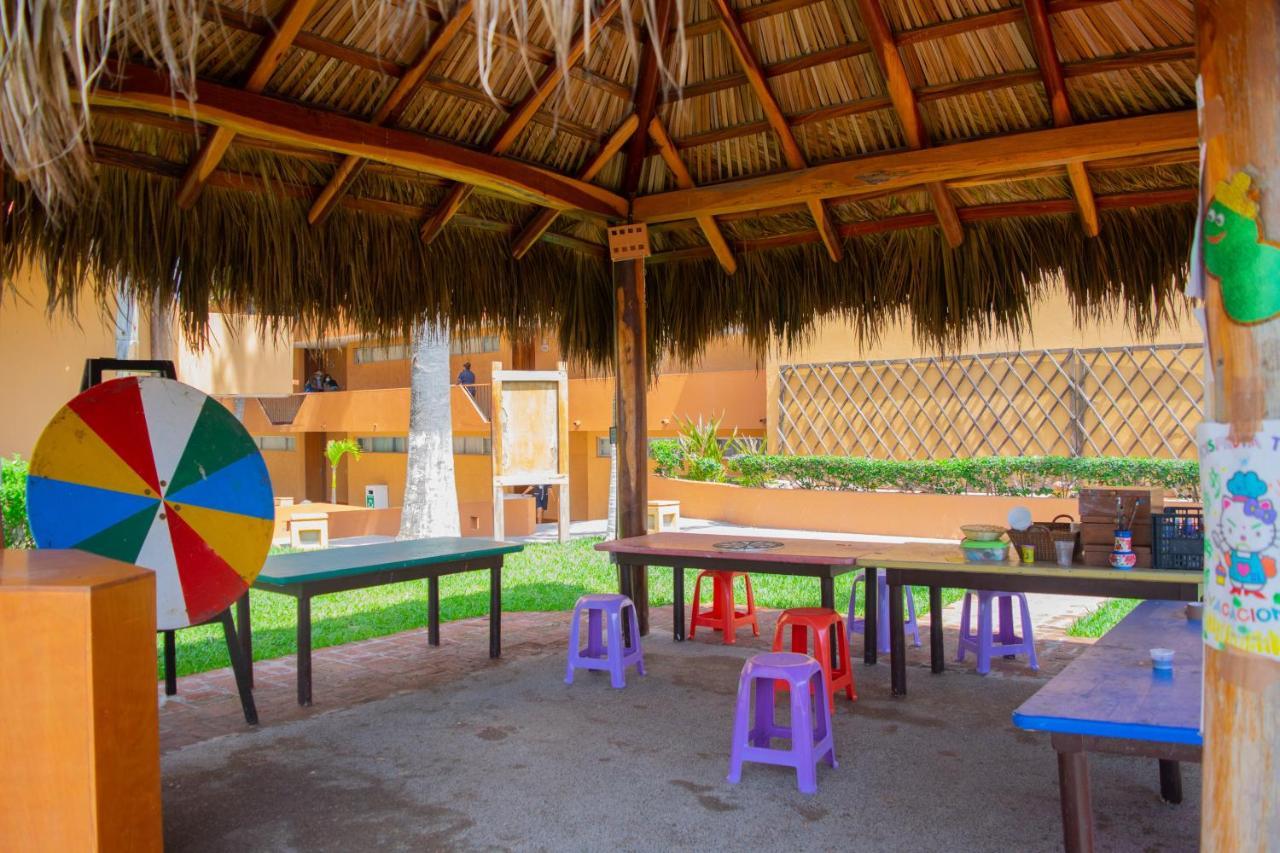 Costa De Oro Beach Hotel ماساتلان المظهر الخارجي الصورة