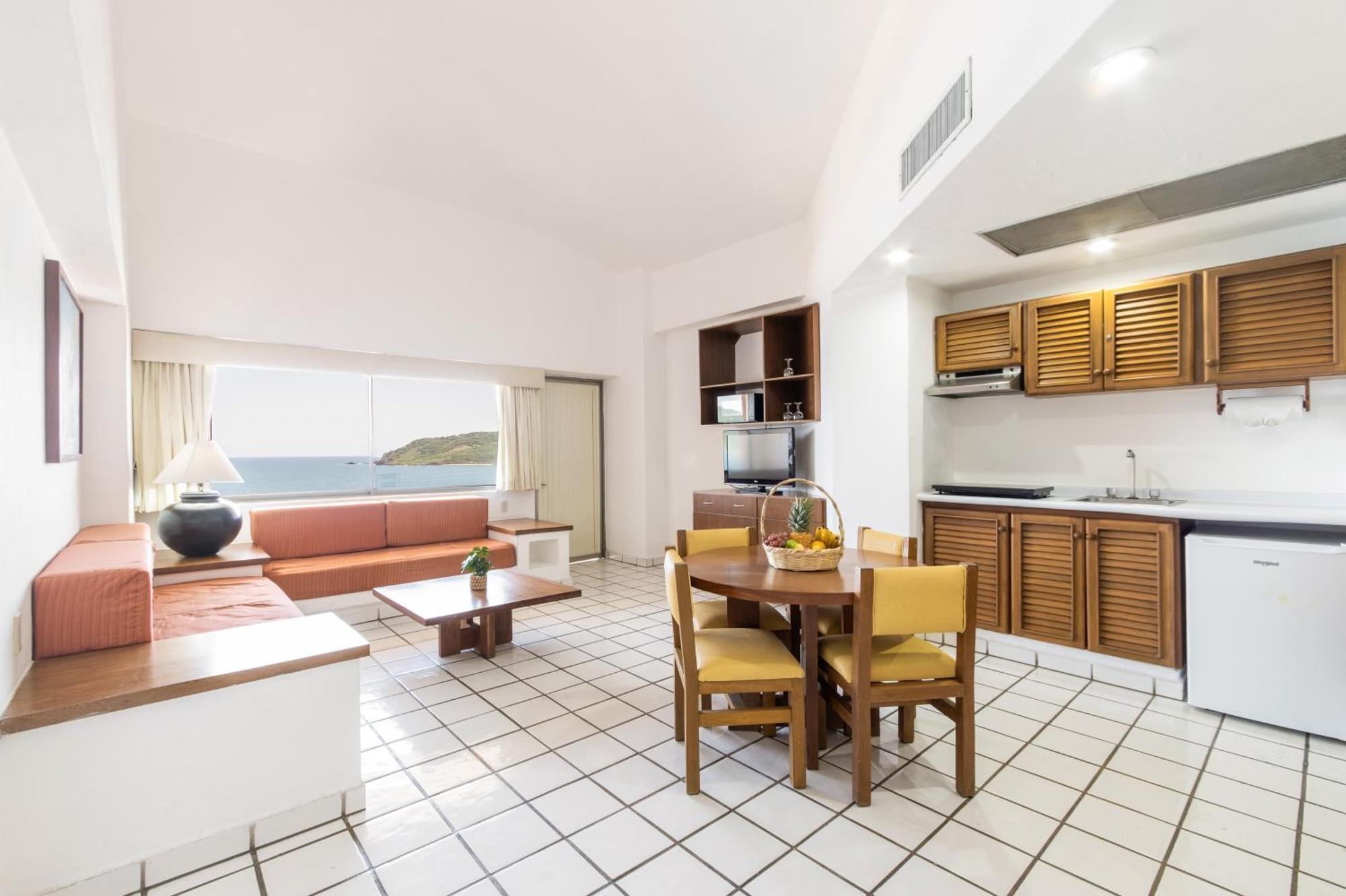 Costa De Oro Beach Hotel ماساتلان الغرفة الصورة